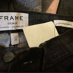 Women’s Black Distressed Frame Jeans Le High Skinny